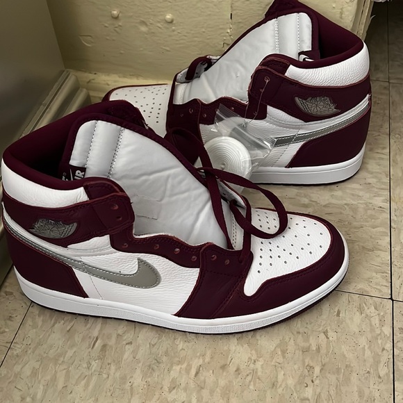 Nike Other - Brand new never worn